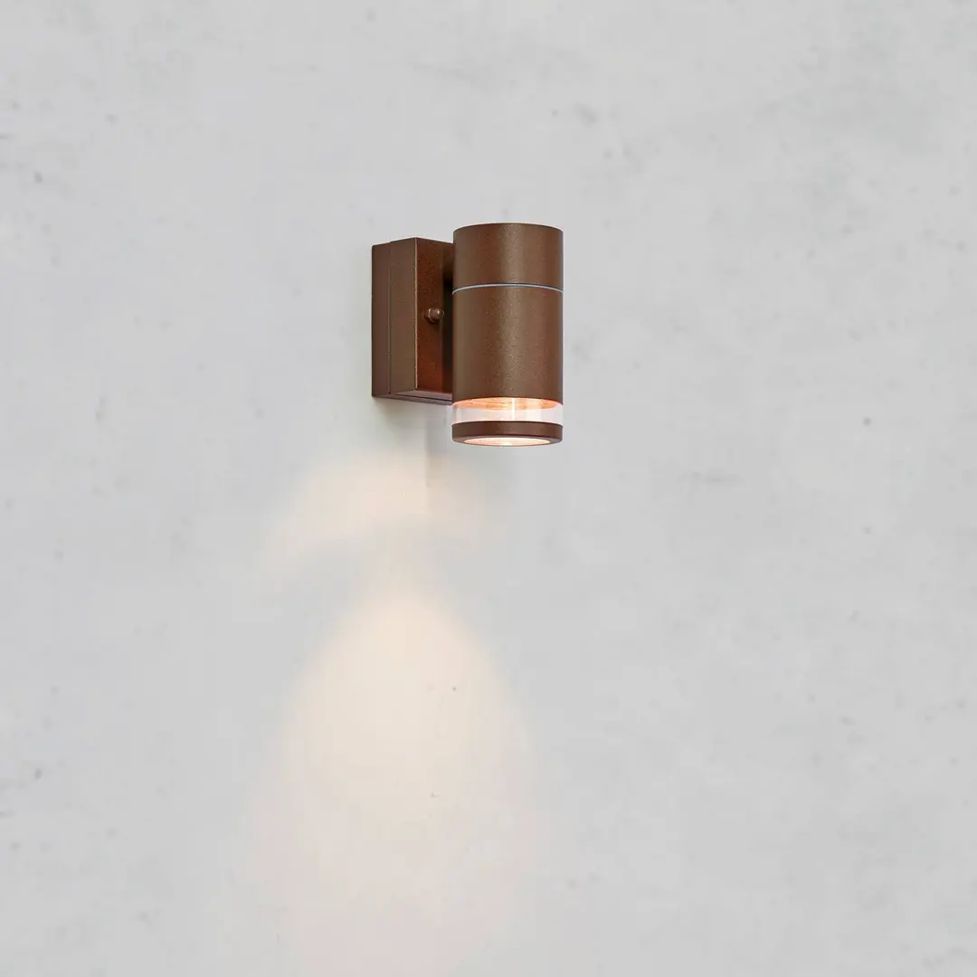 Markslöjd LED-Außenwandleuchte Luno, braun, 1-flg., IP65, dim.