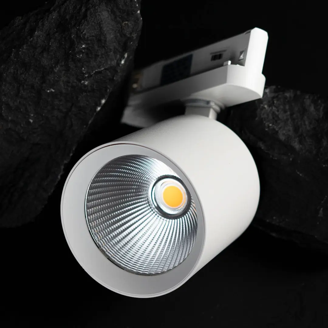 The Light Group SLC LED-Schienenspot Fox, weiß, 3.000 K, 3-Phasen-Schiene