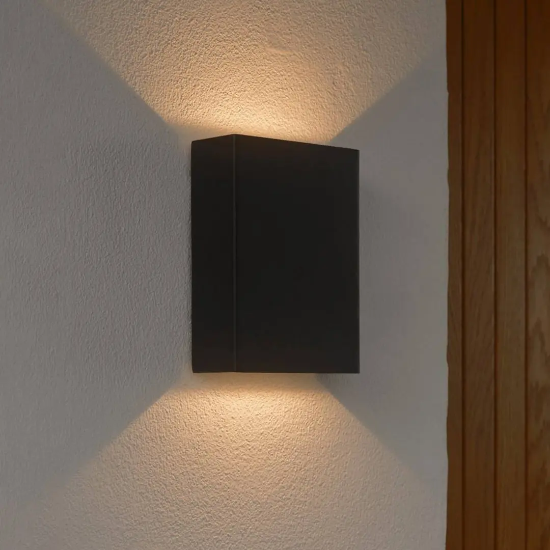 Nordlux LED-Außenwandlampe Fold Seaside up/down, 10 x 15 cm, schwarz