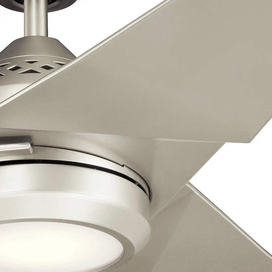 KICHLER LED-Deckenventilator Jade, silber, leise, Ø 152 cm, 60 W