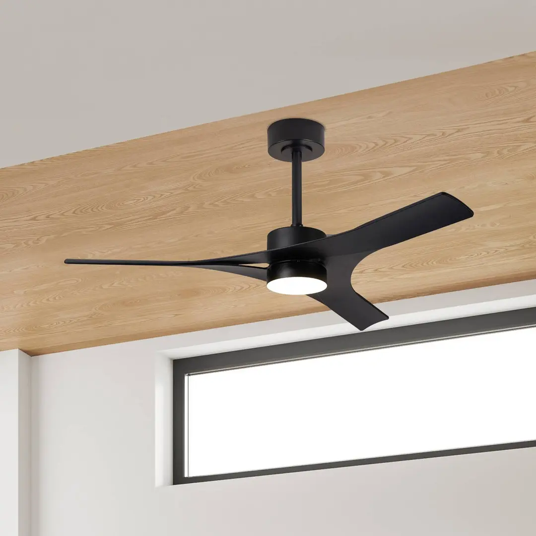 Mantra Iluminación LED-Deckenventilator Thai schwarz DC-Motor leise Ø 122cm CCT