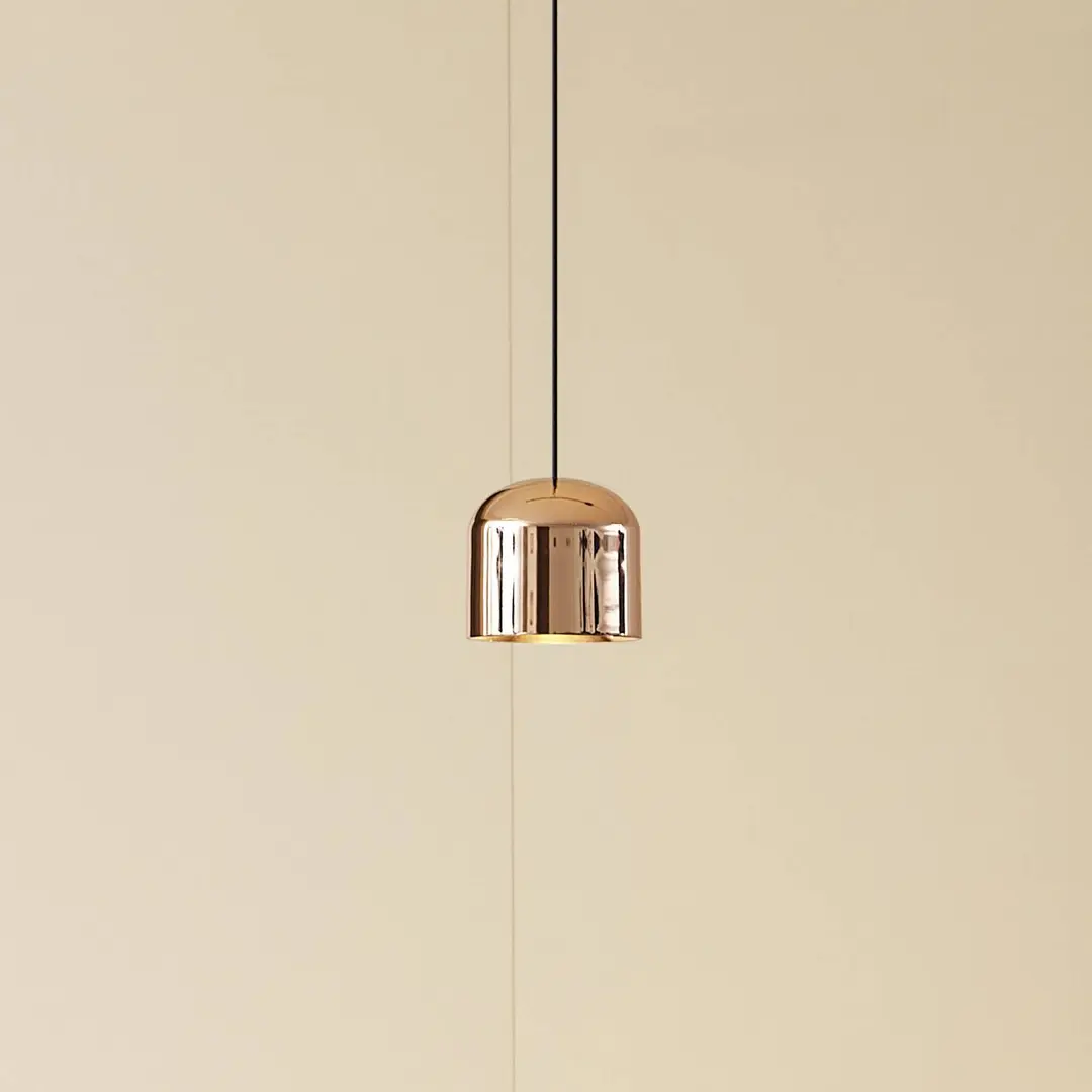 Lindby LED-Pendellampe Lumaro, gold, Ø 8 cm, Alu,48V,dimmbar
