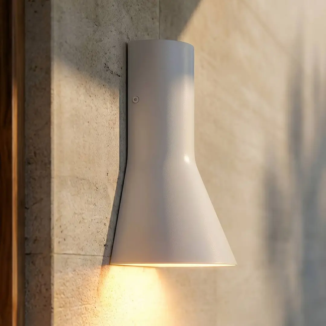 Lucande LED-Außenwandlampe Zephy, Up/Down hellgrau IP54 CCT