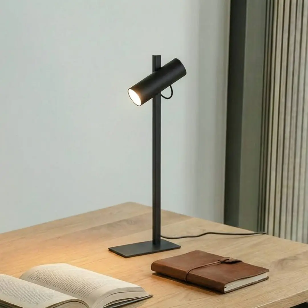 Lucande Tischleuchte Lysias, schwarz, Metall, Höhe 55cm