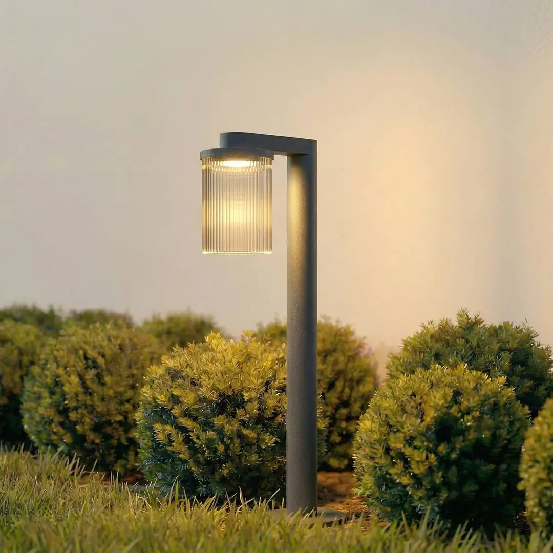 Lucande LED-Wegeleuchte Beelia, anthrazit, 60 cm, geriffelt