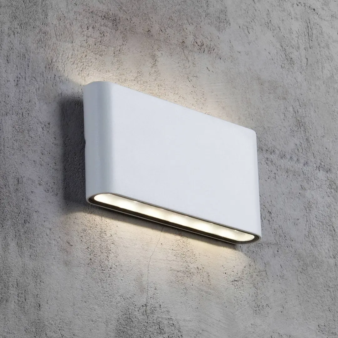 Nordlux LED-Außenwandleuchte Kinver in flacher Form, weiß