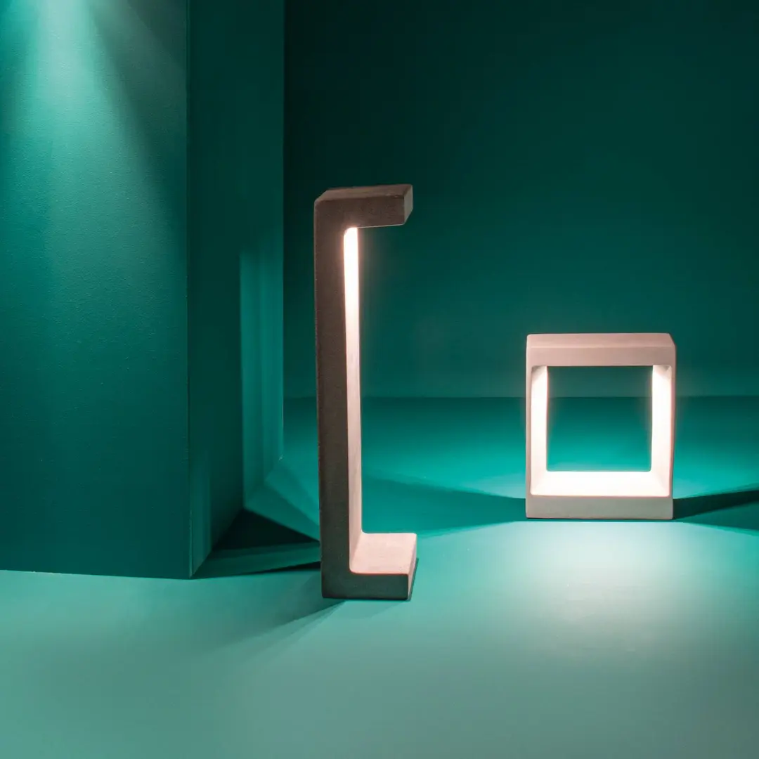 Zambelis LED-Wegeleuchte E192 aus Beton, Höhe 70 cm