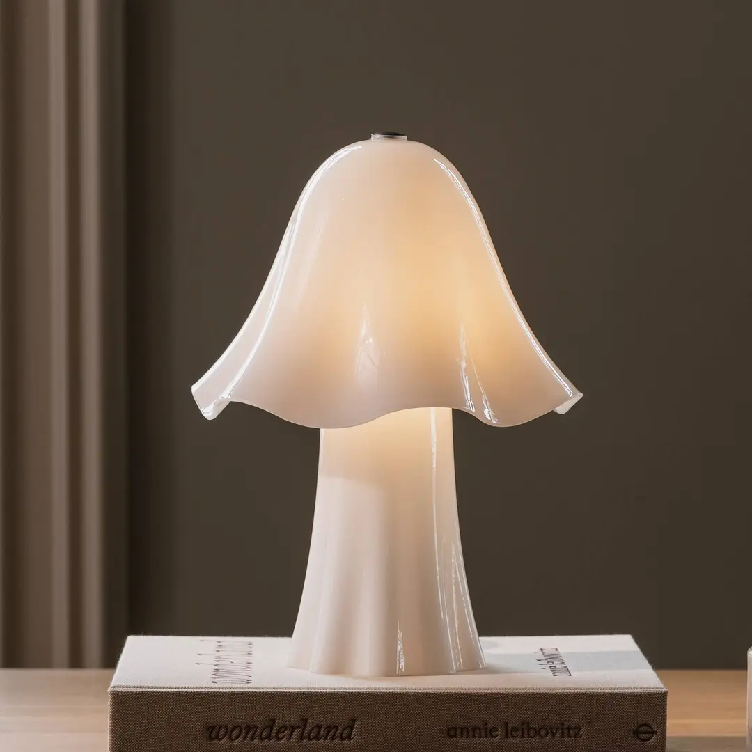 Globen Lighting Tischlampe Bello weiß Höhe 30 cm Glas/Metall