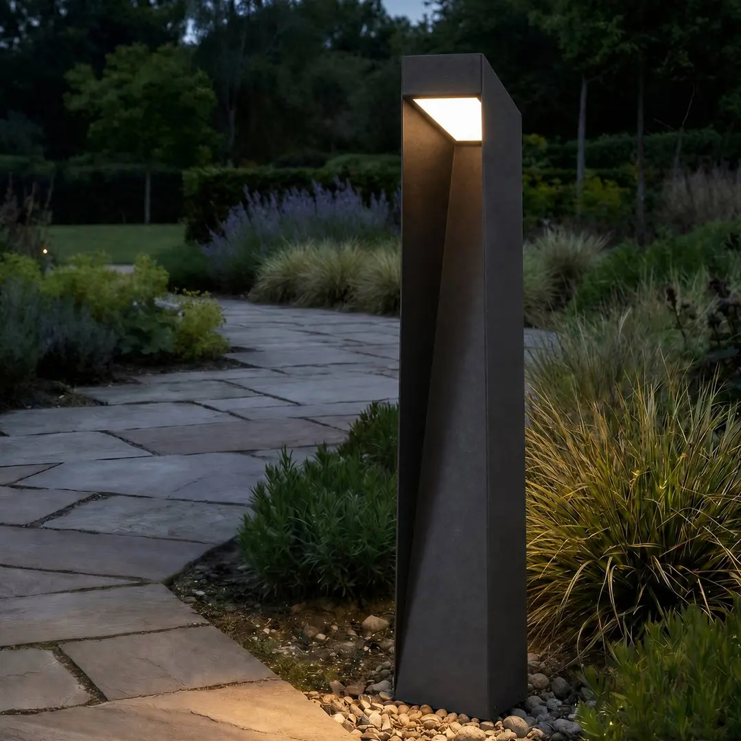 Lucande LED-Wegeleuchte Louran, Höhe 90 cm, schwarz, up/down