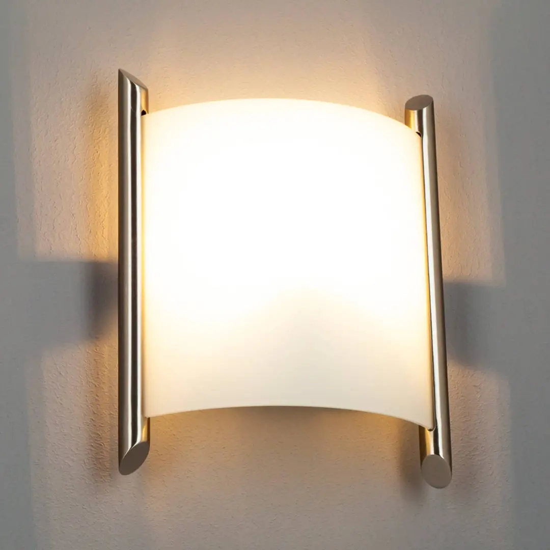 Lindby Wandleuchte Filippa, 25 cm, nickel, Glas, E27