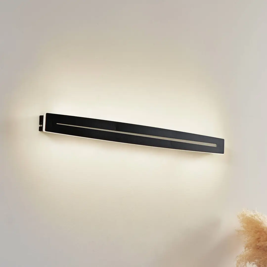 Lindby LED-Wandleuchte Benario, schwarz, Aluminium, 80 cm