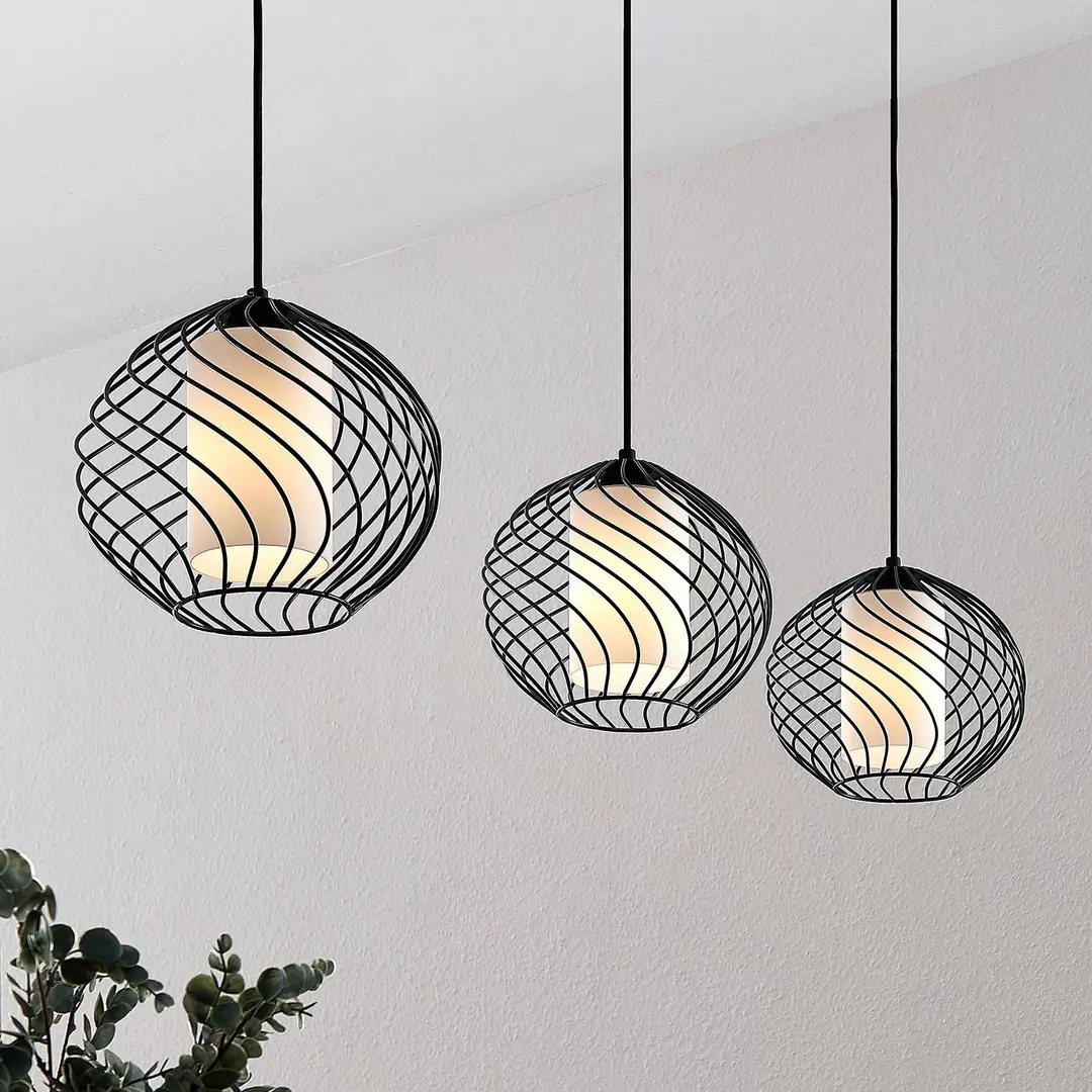 Lindby Pendelleuchte Cedrice, 3-flg., schwarz, Metall, E27
