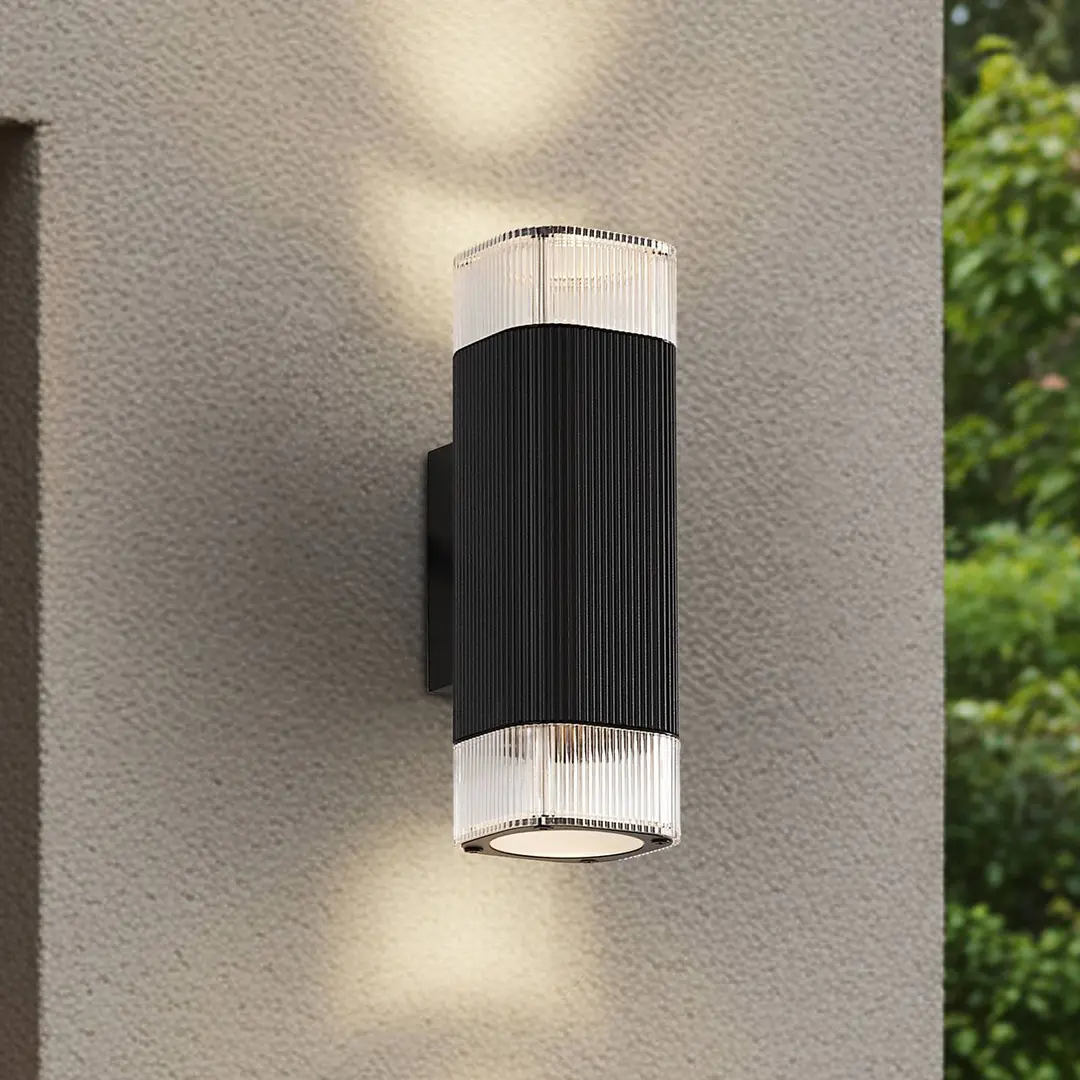Lindby Außenwandlampe Halvar, schwarz, 24 cm, 2 x GU10, IP65