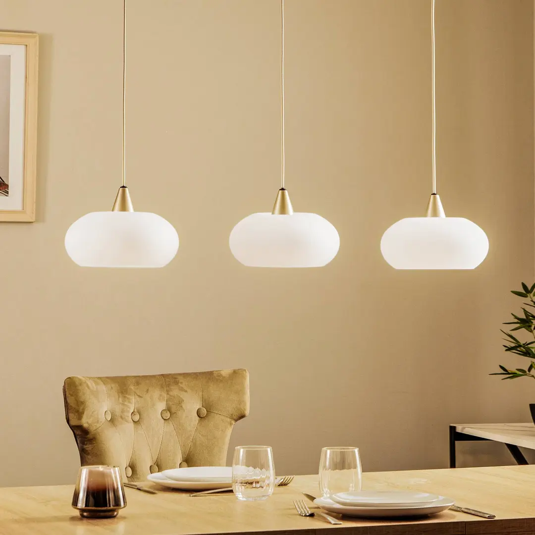 Lucande Hängeleuchte Sharvil, 3-flammig, weiß, Glas, 97cm
