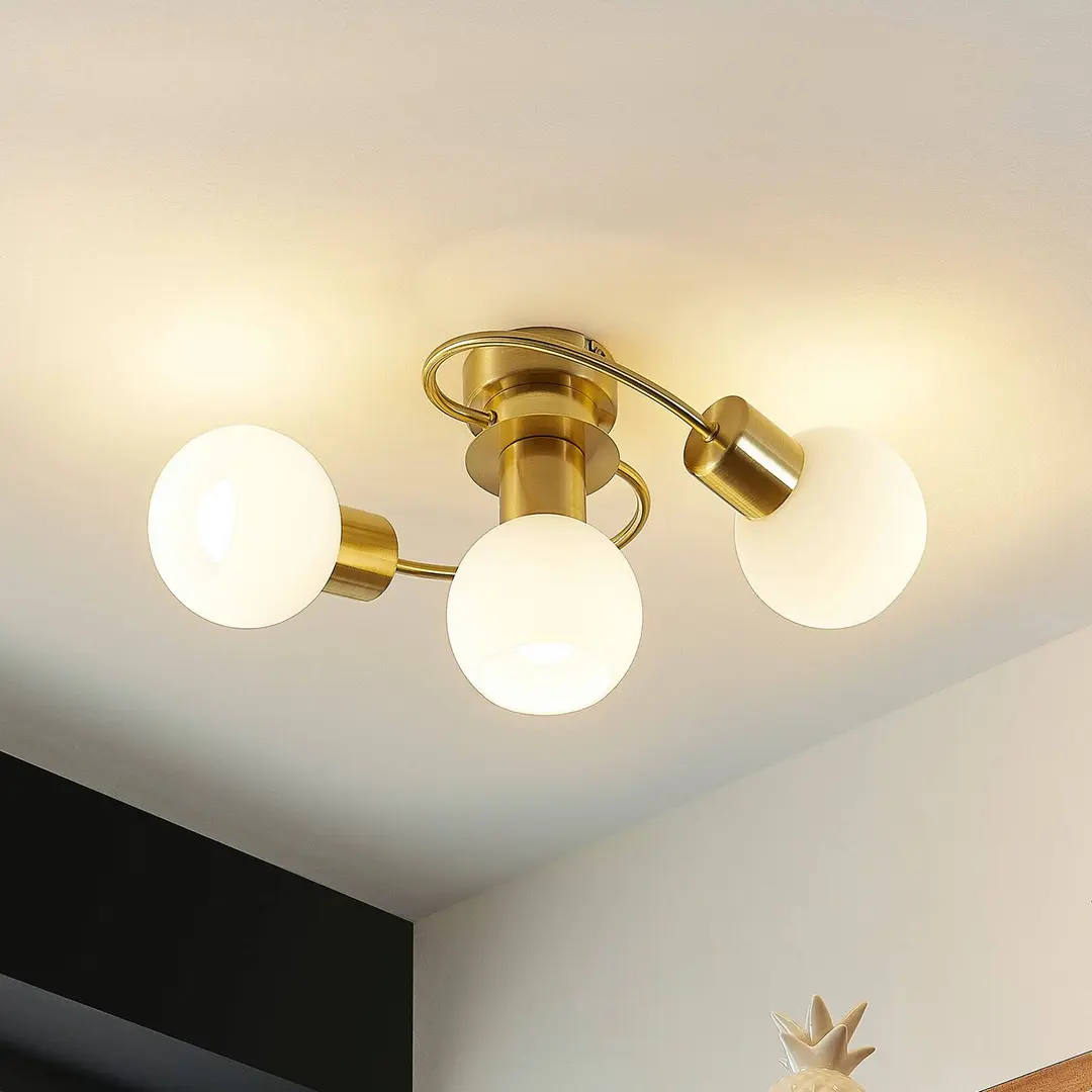 Lindby Deckenlampe Ciala, 3-flg., messingfarben, Glas, E14