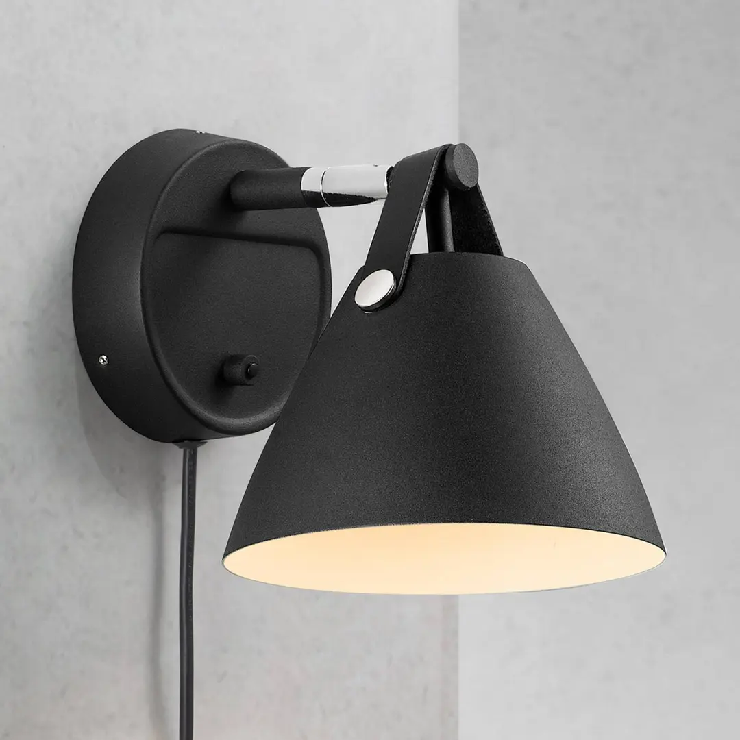 DFTP by Nordlux Wandleuchte Strap mit Lederriemen, schwarz
