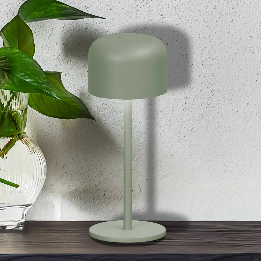 FH Lighting LED-Akku-Tischlampe Finley salbeigrün Höhe 22 cm Metall IP54