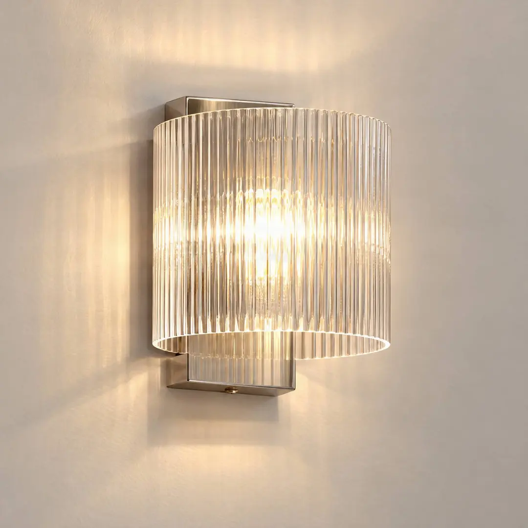 Lucande Wandleuchte Meritt, chrom/klar, 20 cm, Glas