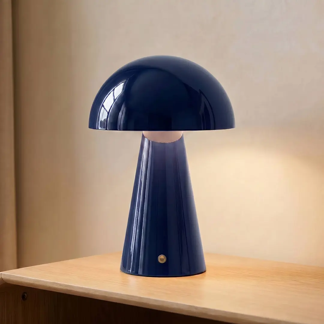 Lindby LED-Akkutischlampe Nevijo, blau, Ø20cm, USB, Dimmer