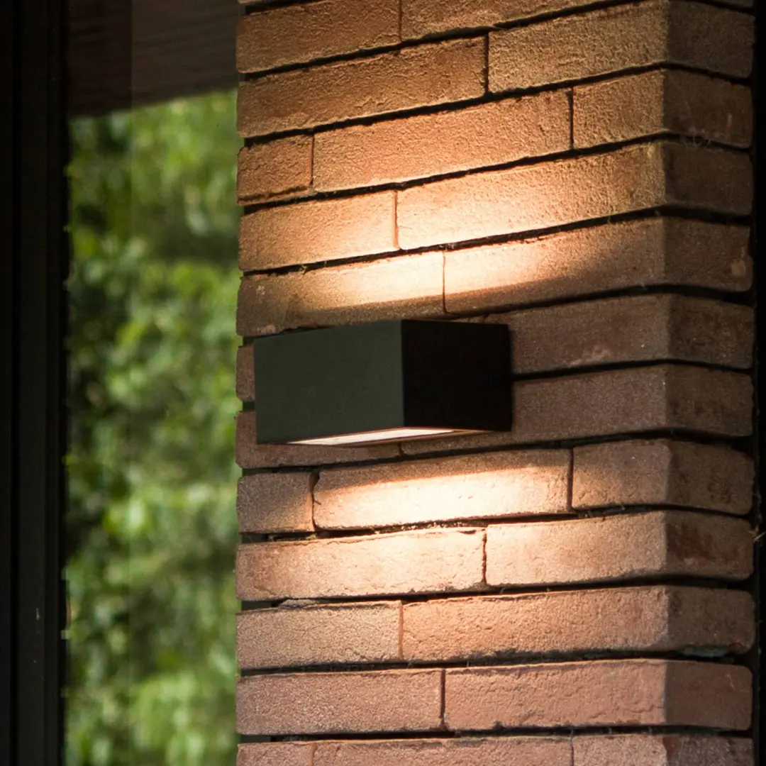 Lutec LED-Außenwandleuchte GEMINI, schwarz, 14 cm, IP54, up/down