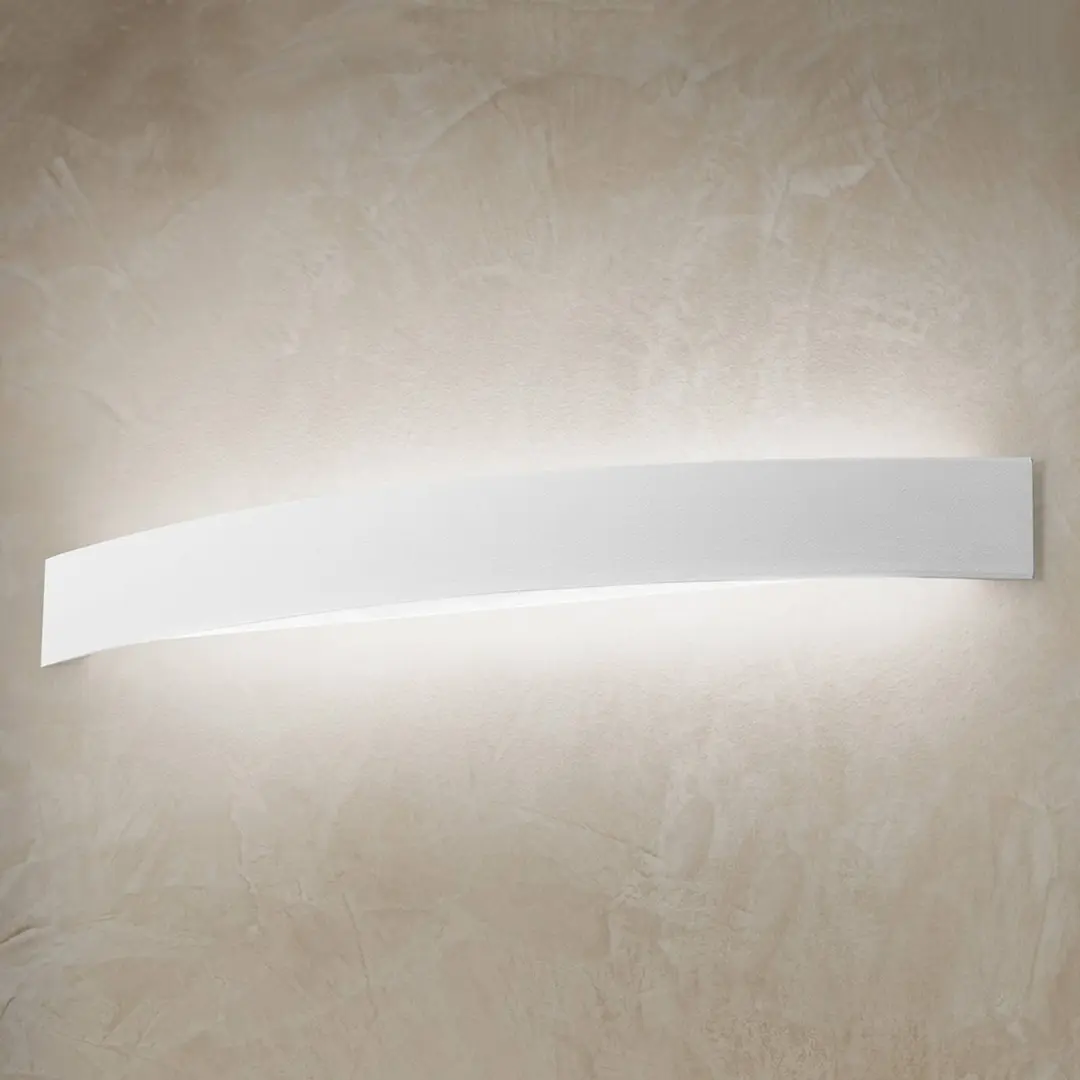 Linea Light Gebogene LED-Wandleuchte Curve in Weiß