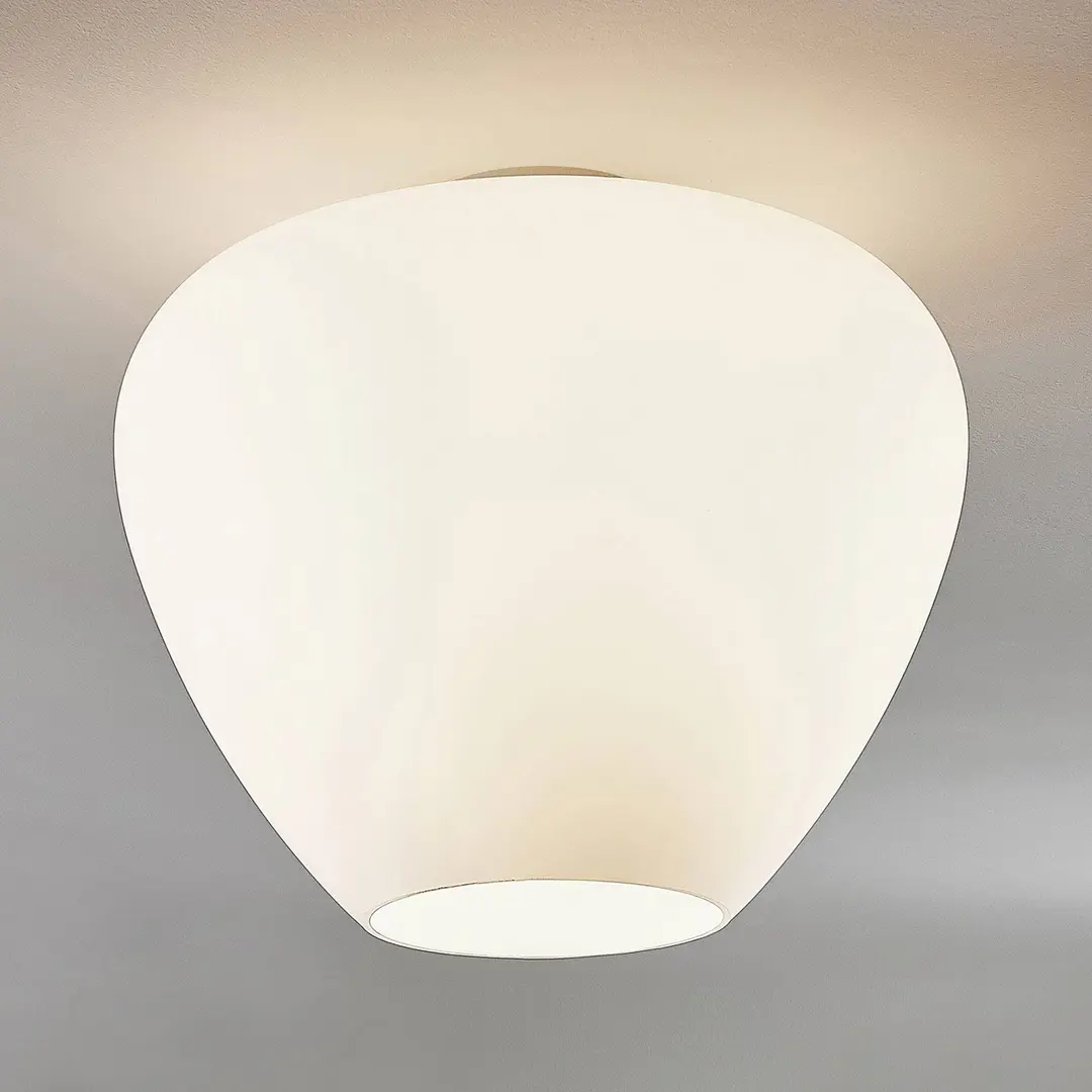 Lindby Deckenlampe Bibiane, opalweiß, Glas, Ø 38 cm, E27