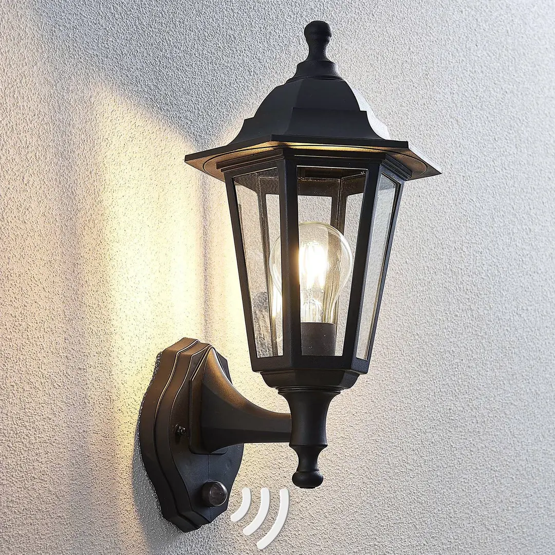 Lindby Außenwandleuchte Nane, Sensor, Laterne, seewasserfest