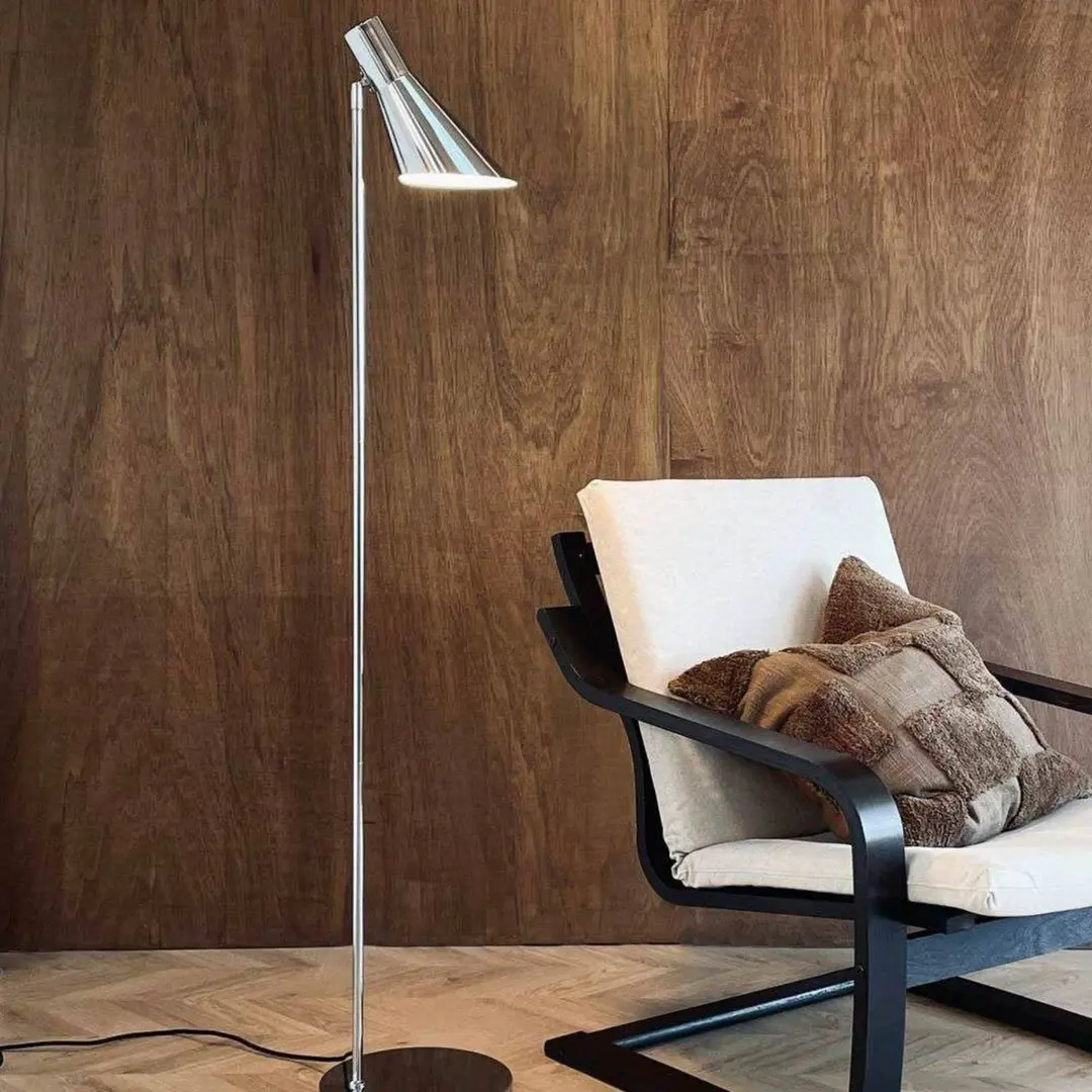 Dyberg Larsen Stehlampe DL12, chrom, Höhe 139 cm, Metall