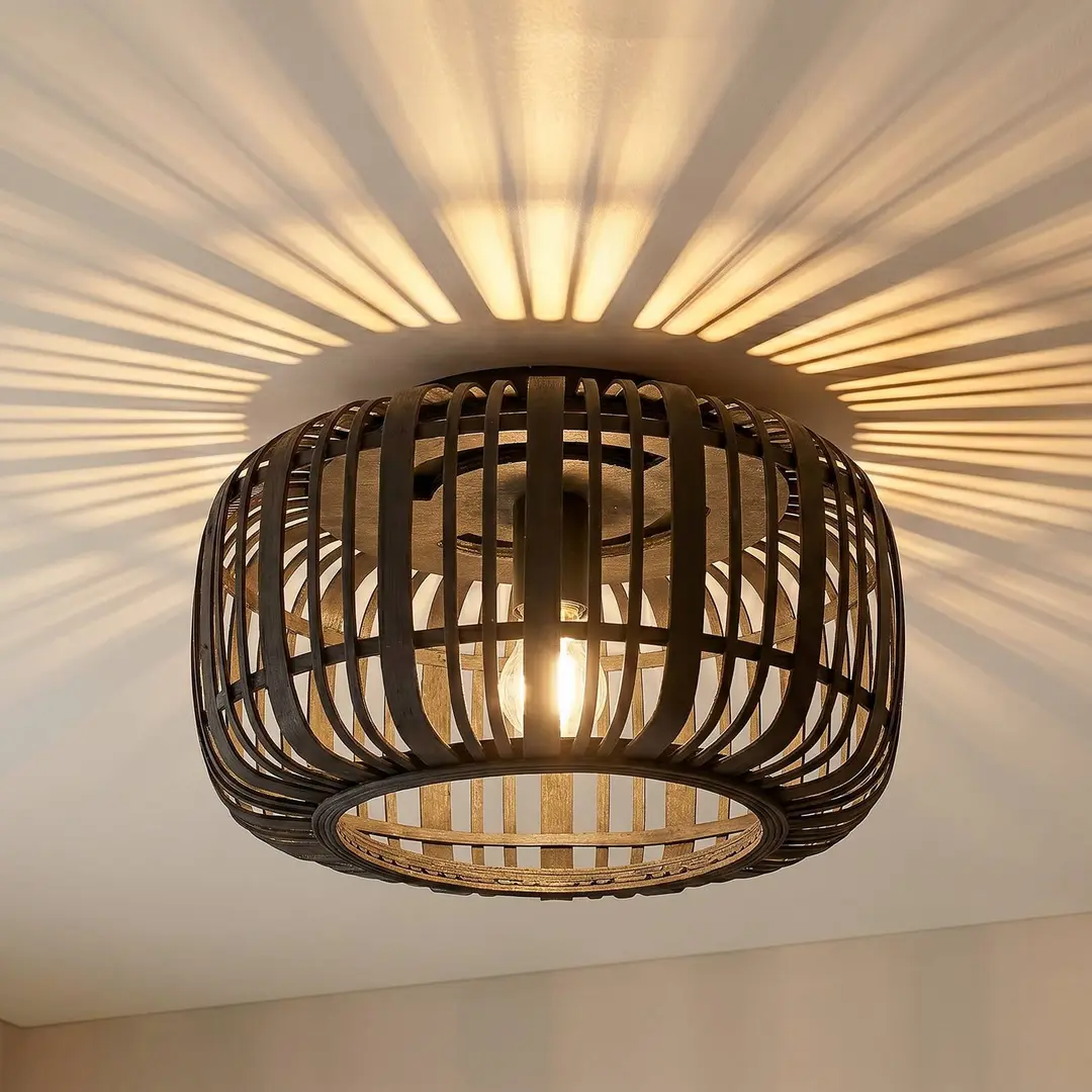 Lindby Deckenleuchte Canyana, schwarz, Rattan, Ø 40 cm