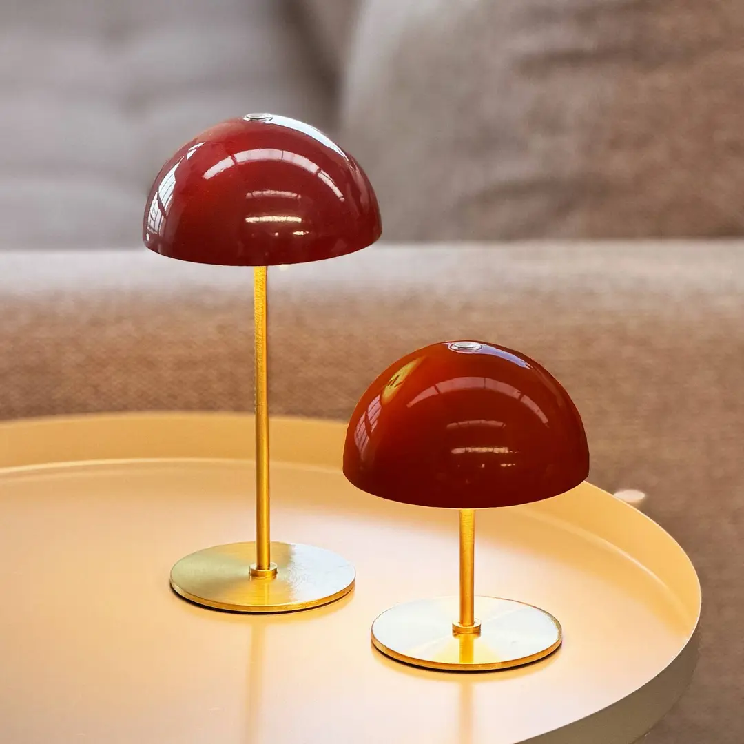 Dyberg Larsen LED-Akkutischlampe Along, rot, 2er-Set