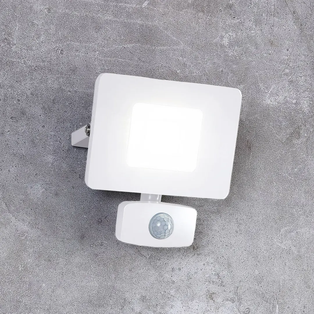 EGLO LED-Außenstrahler Faedo 3 mit Sensor, weiß, 20W