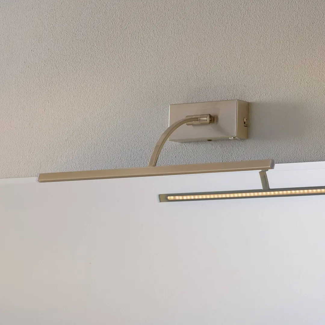 Freelight LED-Wandleuchte Matisse, Breite 45 cm, silber