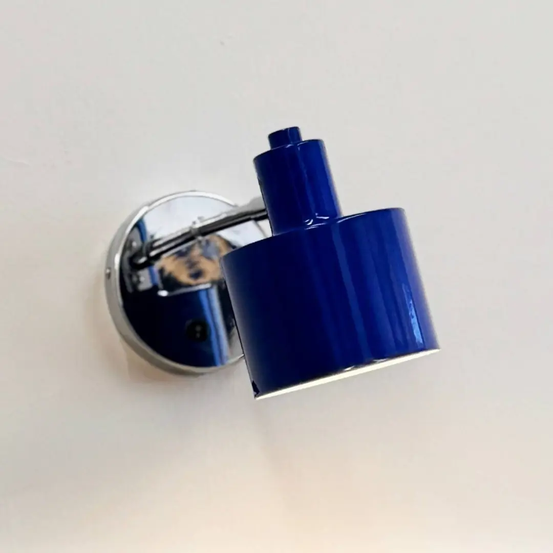 Dyberg Larsen Wandlampe Ocean, blau/chrom, Ausladung 30 cm