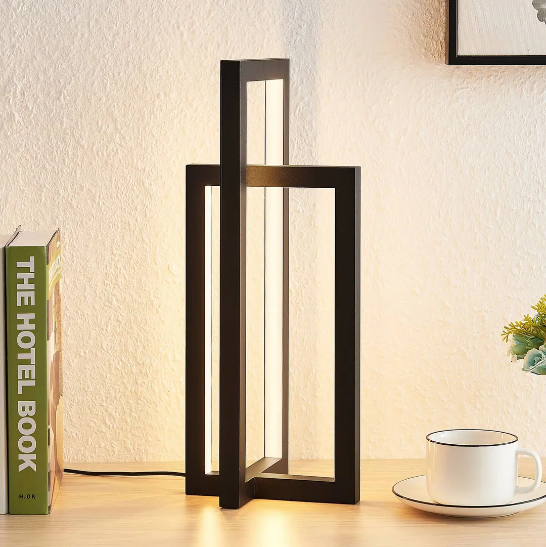 Lucande LED-Tischleuchte Hylda, Höhe 42 cm, schwarz, Alu