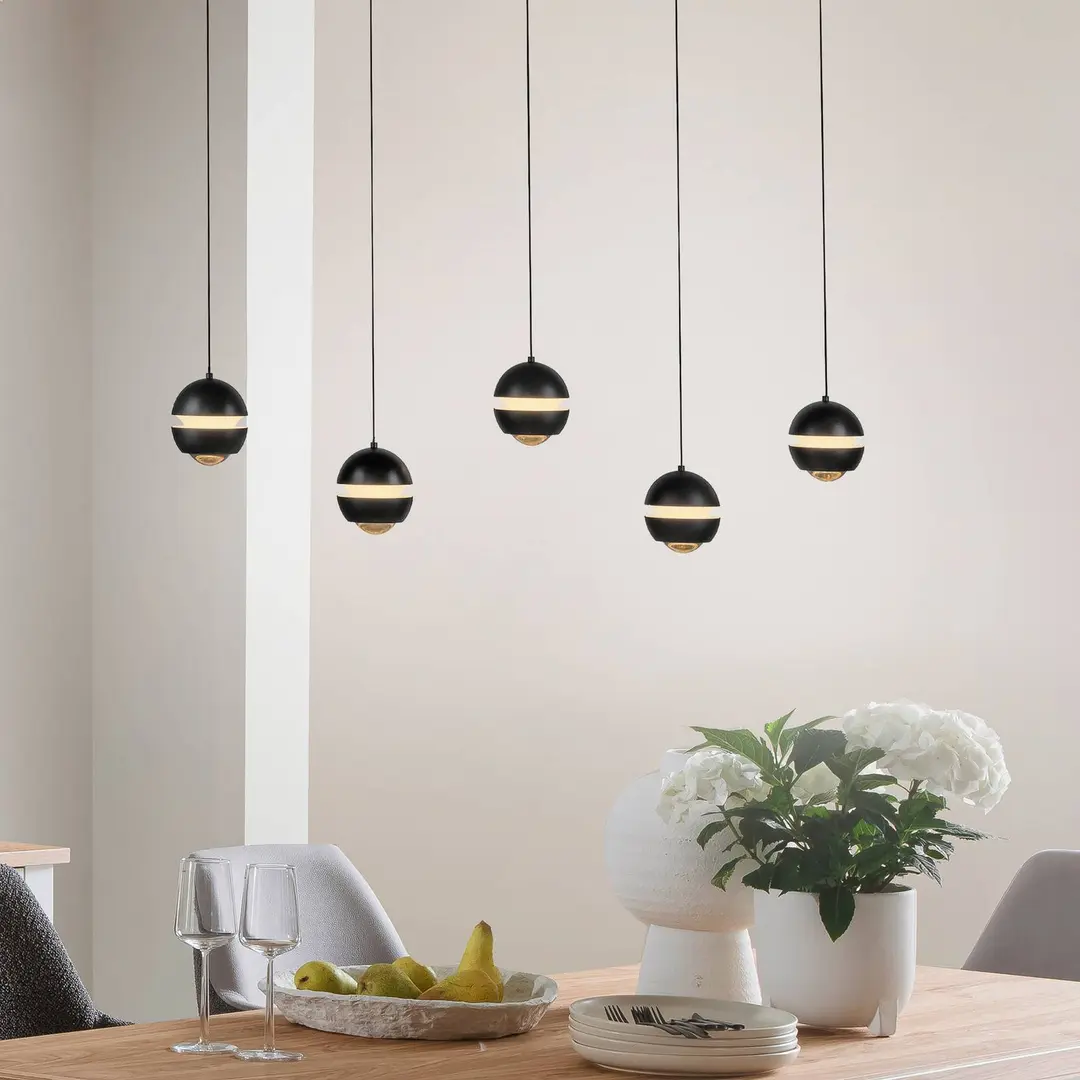 SCHÖNER WOHNEN LED-Hängelampe Lini schwarz 5-fl. lang 3.000K