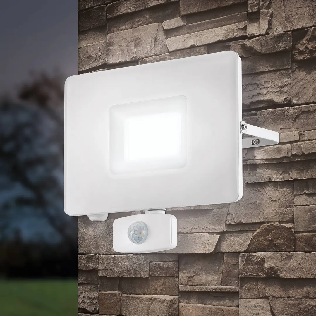 EGLO LED-Außenstrahler Faedo 3 mit Sensor, weiß, 50W
