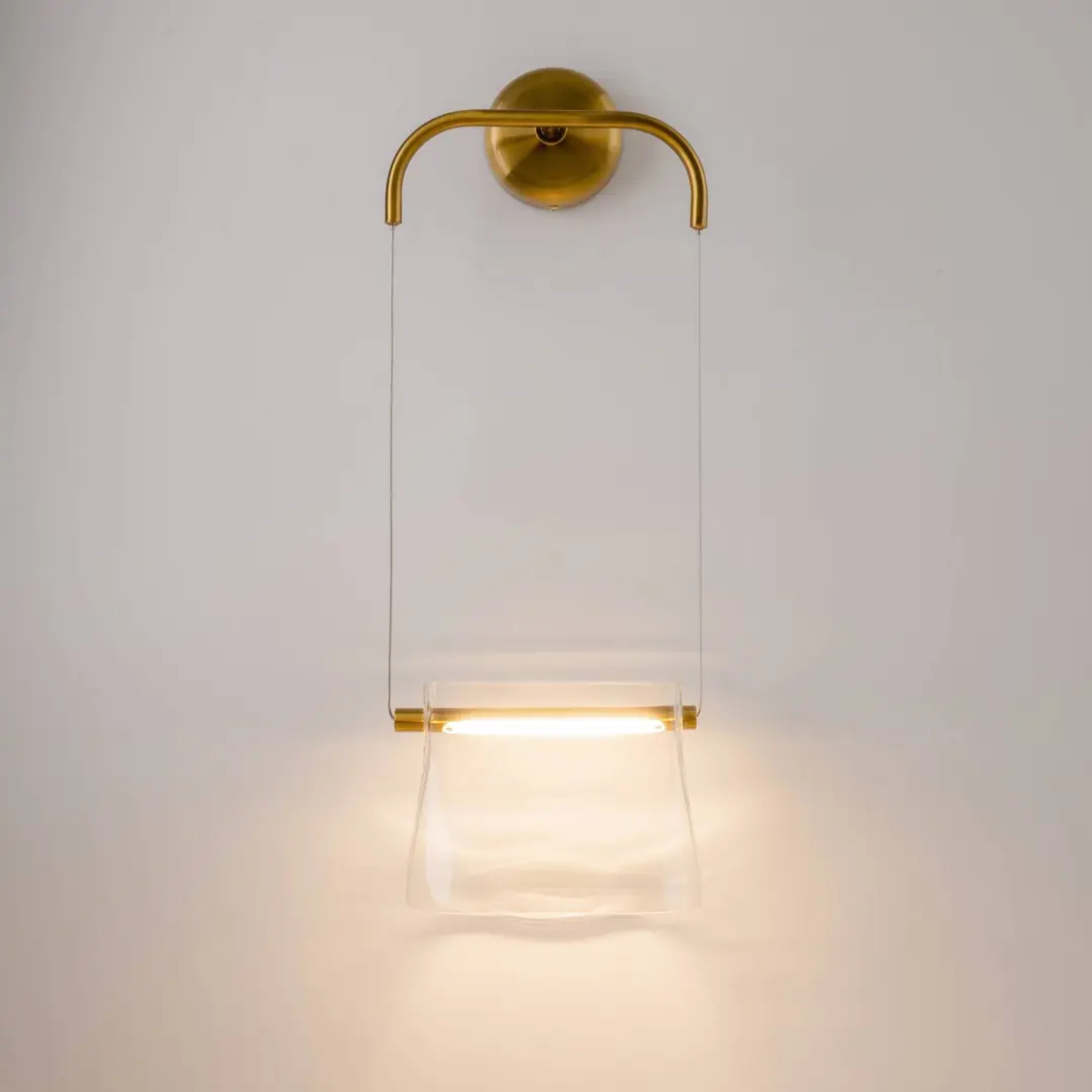 Maytoni LED-Wandleuchte Cabaret, messing, Glas, Länge 23 cm