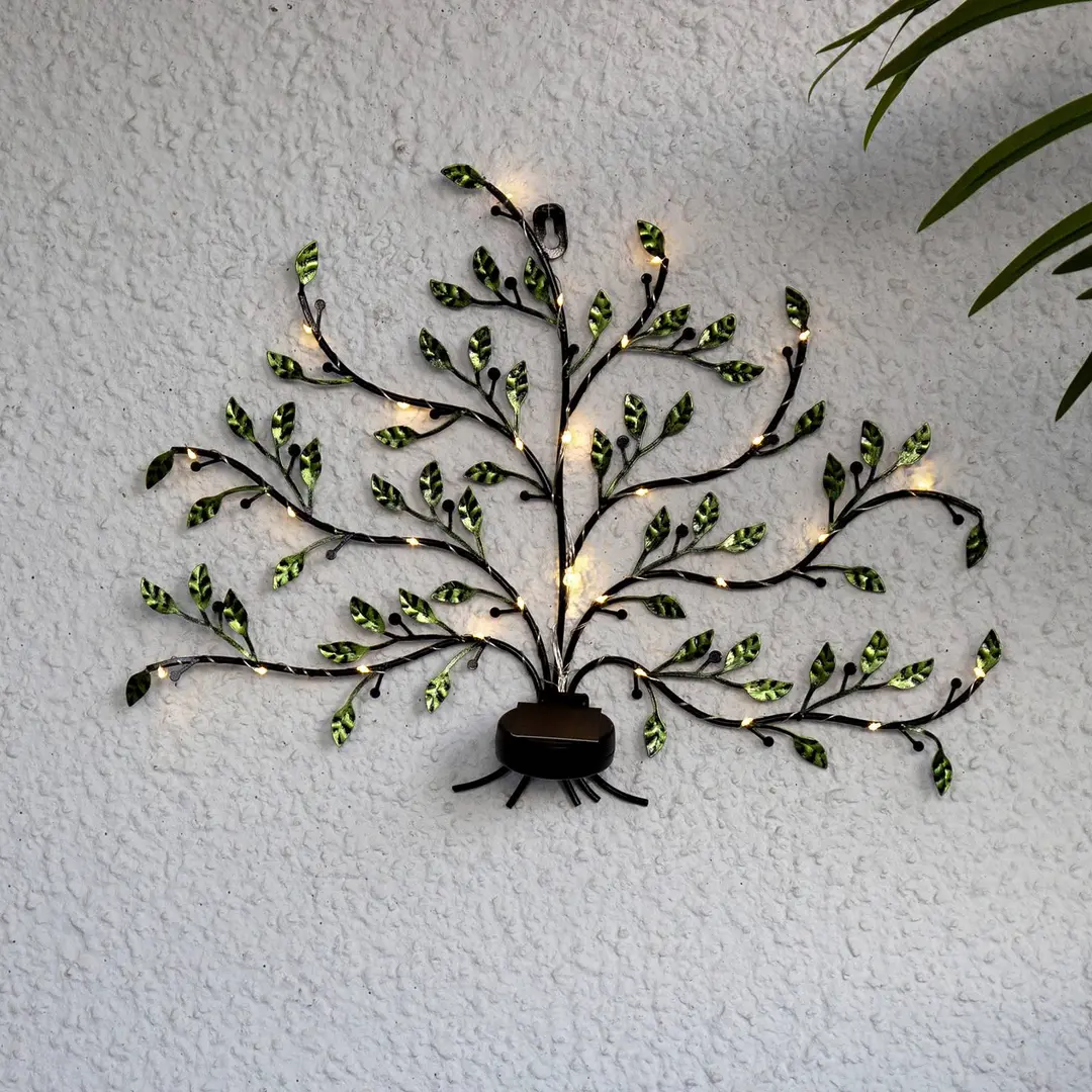 STAR TRADING LED-Solarwandleuchte Tree of life