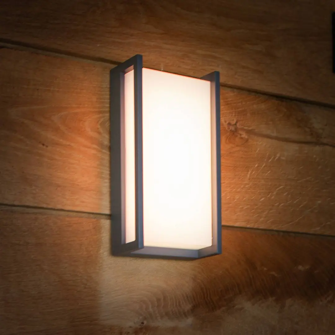 LUTEC connect LED-Smart-Außenwandlampe QUBO, dunkelgrau 22 cm IP54 RGB CCT