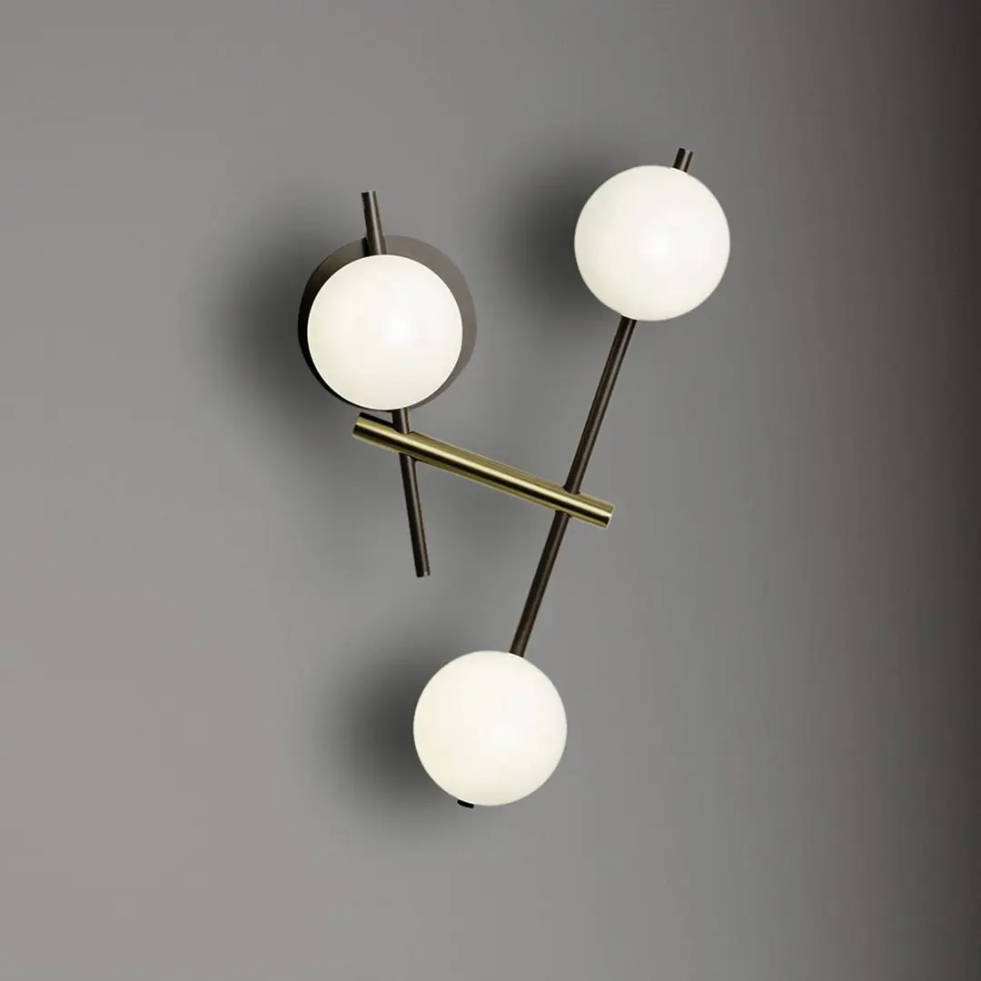 miloox by Sforzin Wandleuchte Kika, 3-flammig, schwarz/weiß/gold, Metall, Glas