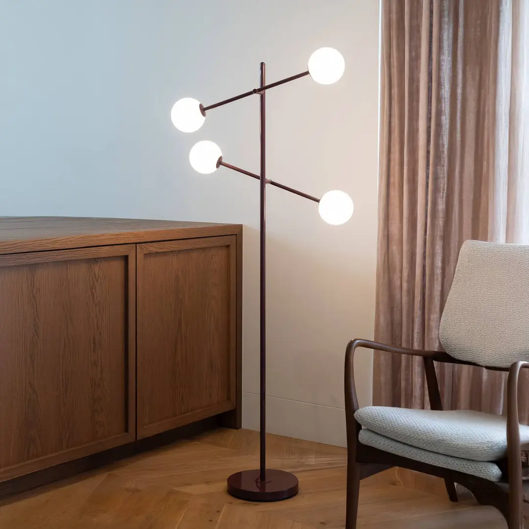 IT'S ABOUT ROMI Stehlampe Copenhagen, dunkelrot, drehbar
