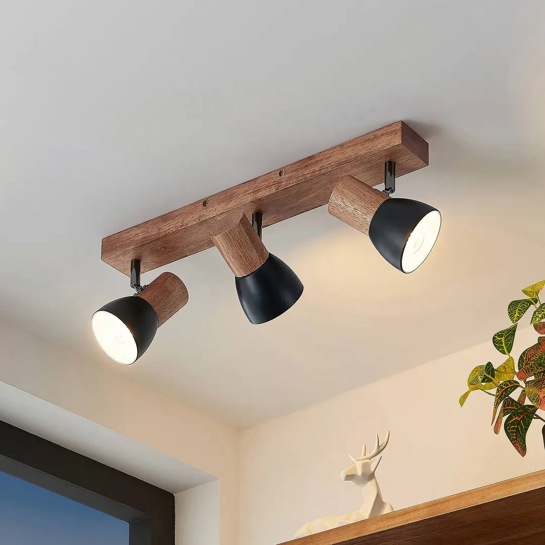 Lindby Deckenstrahler Tonja, dreiflammig, 55 cm, Holz, Stahl