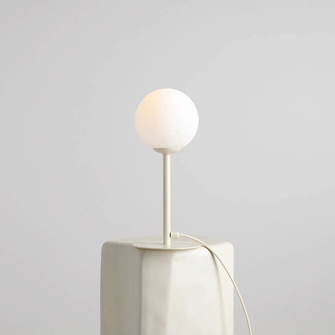 ALDEX Tischleuchte Joel, opal/creme, 1-flammig