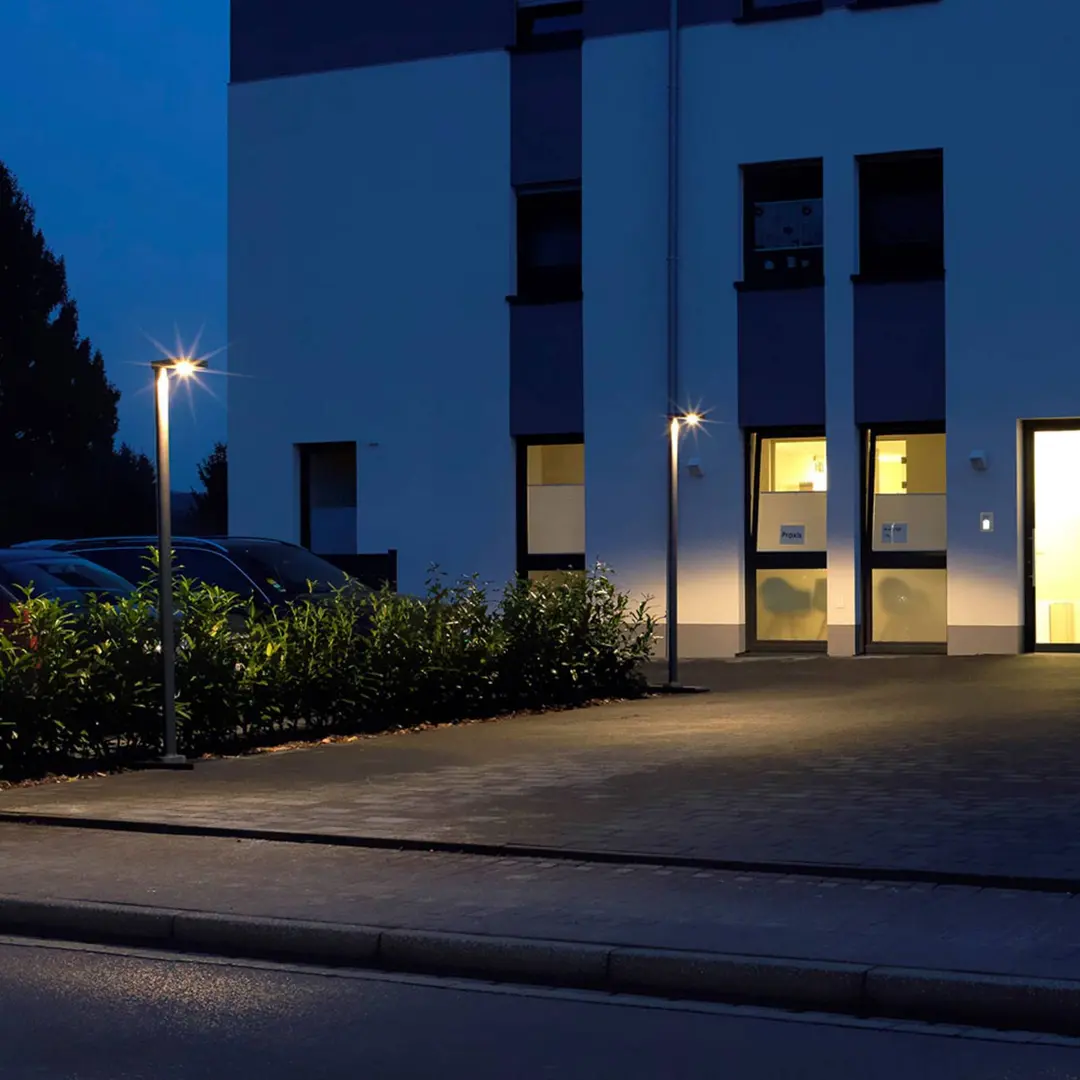 Albert Leuchten LED-Mastleuchte 866, Aluminium, anthrazit, Höhe 300 cm