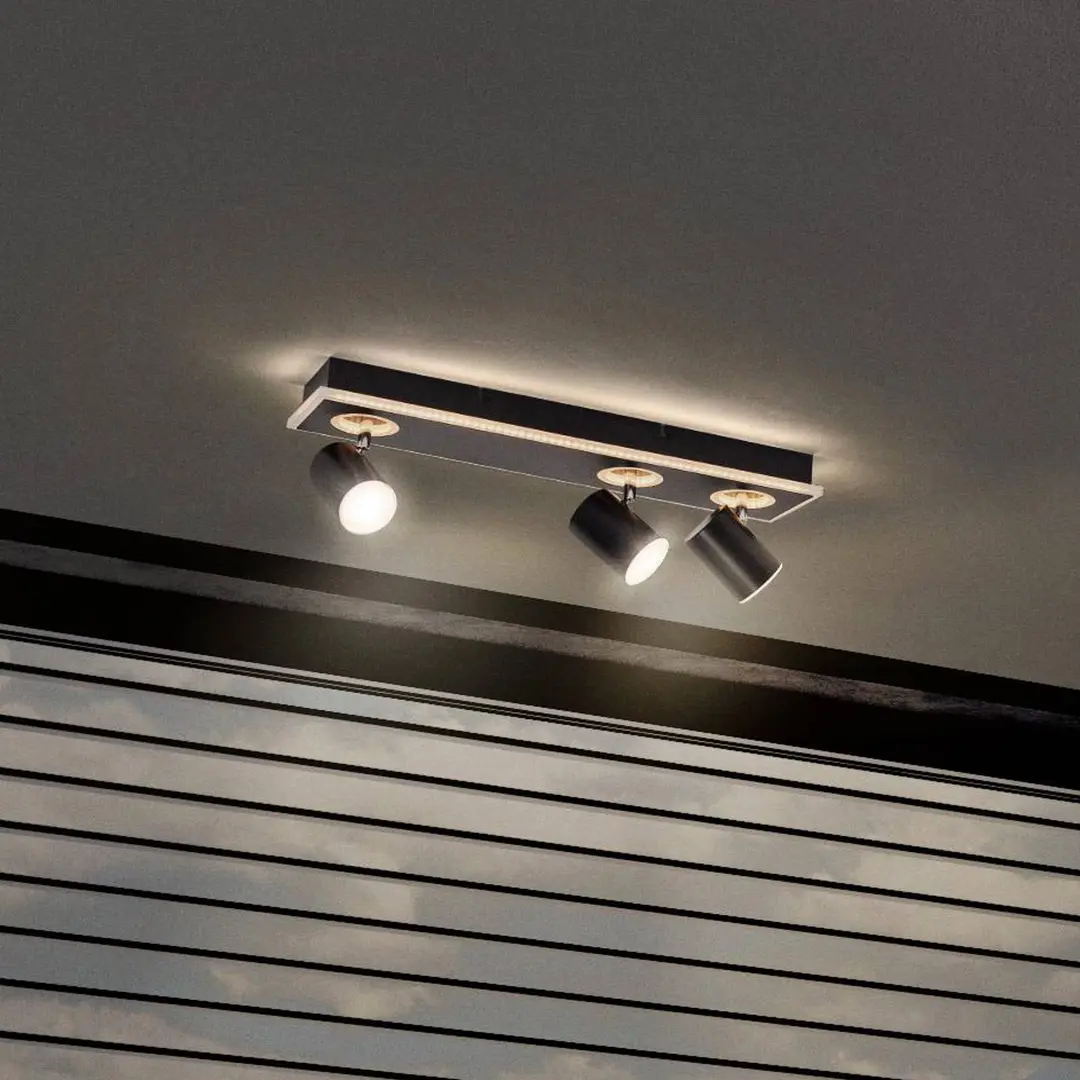 LEDVANCE LED-Deckenstrahler Mars, 4-fl., 3 Spots, schwarz