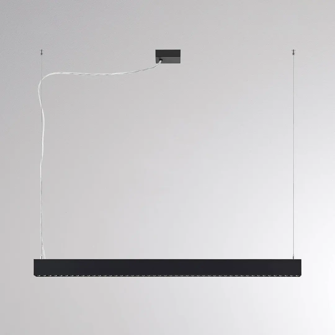 Molto Luce LED-Hängelampe PERFORA PROLINE M schwarz 106 cm DALI up/down