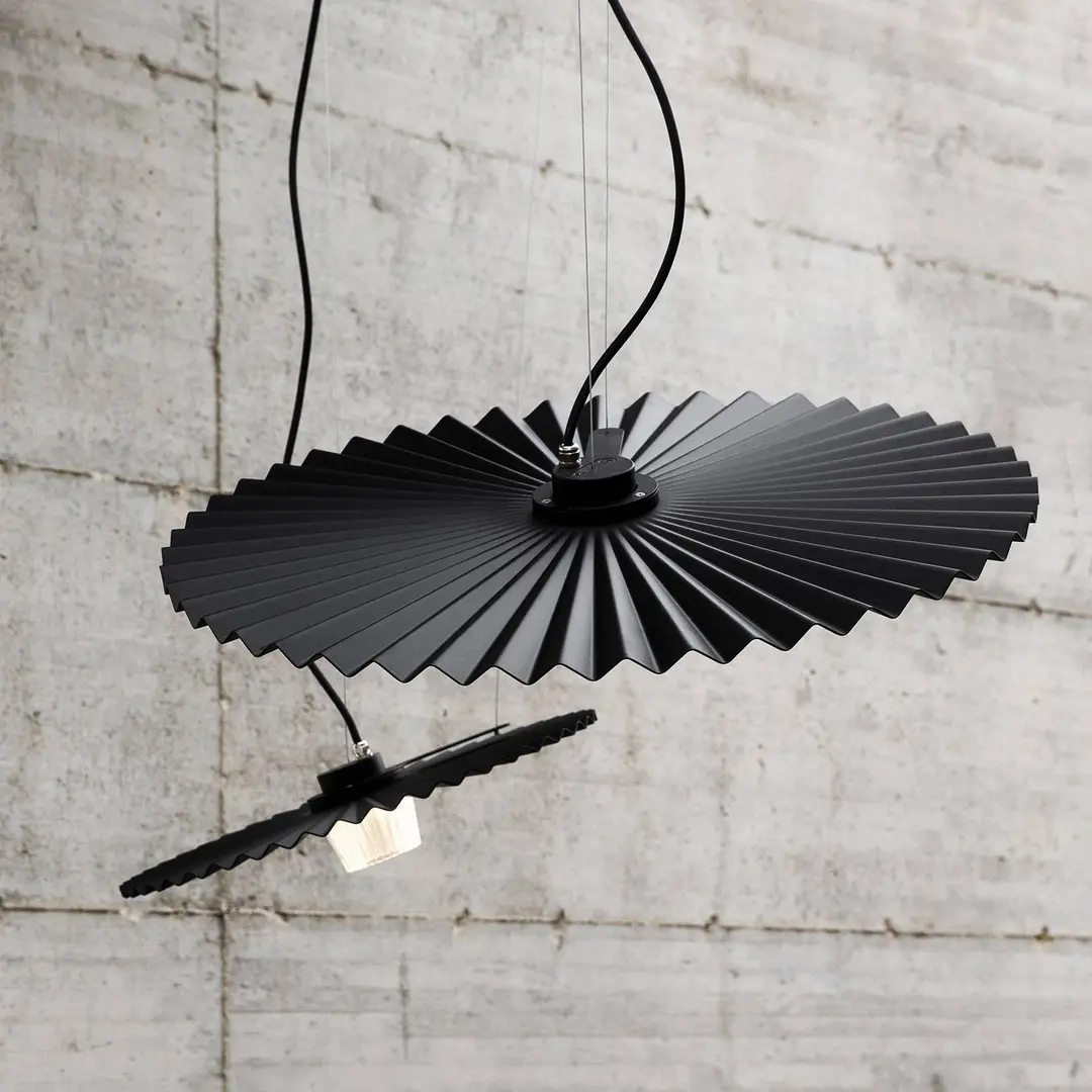 Karman Gonzaga LED-Hängeleuchte, Ø 59 cm, schwarz