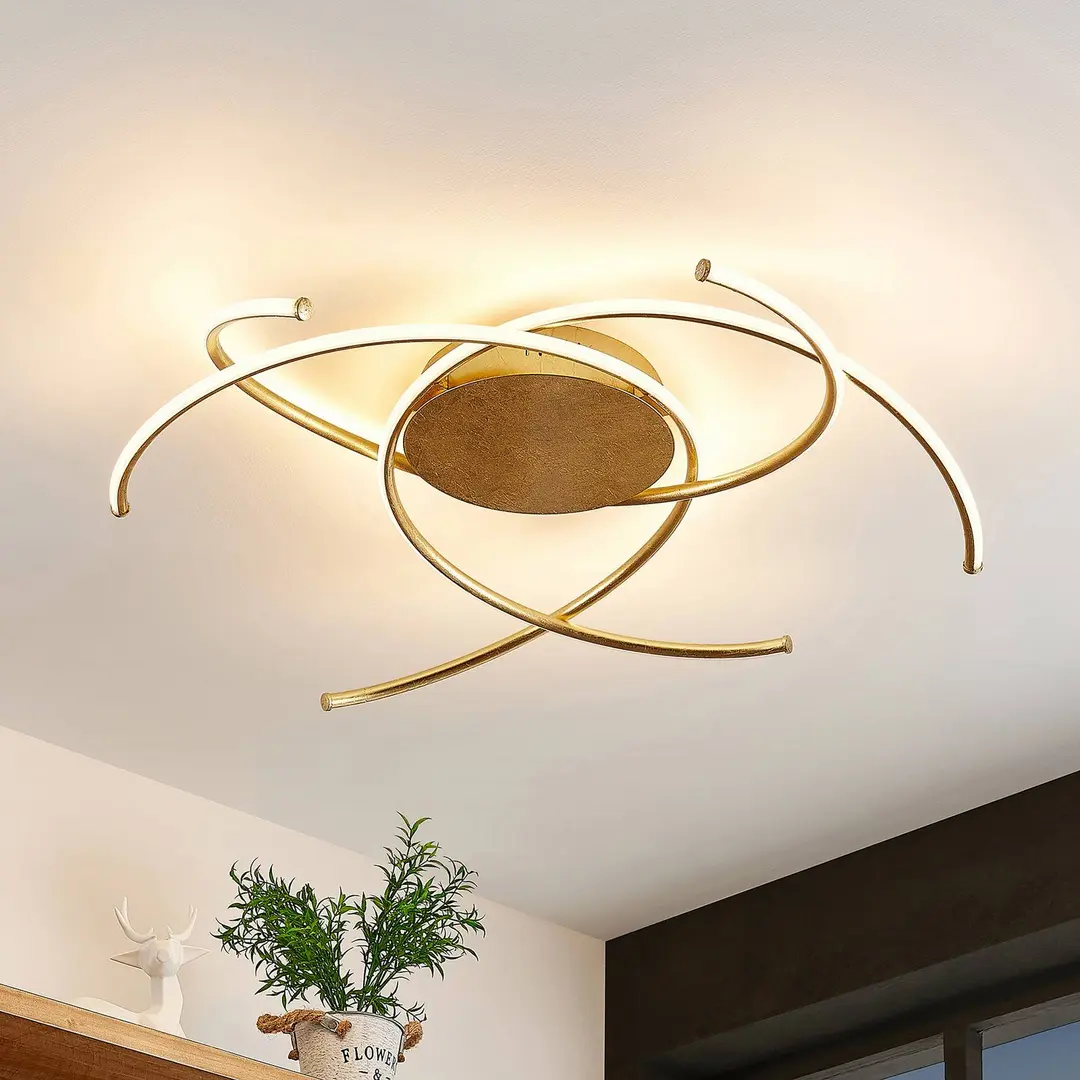 Lindby LED-Deckenleuchte Yareli, gold, Metall, Ø 70cm