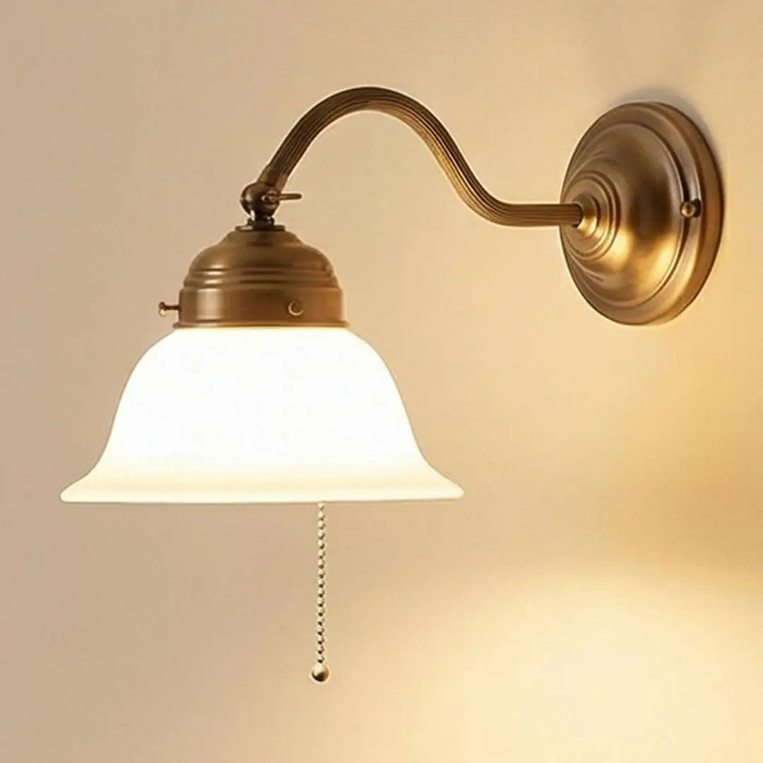 Berliner Messinglampen Wandleuchte Boris aus Messing