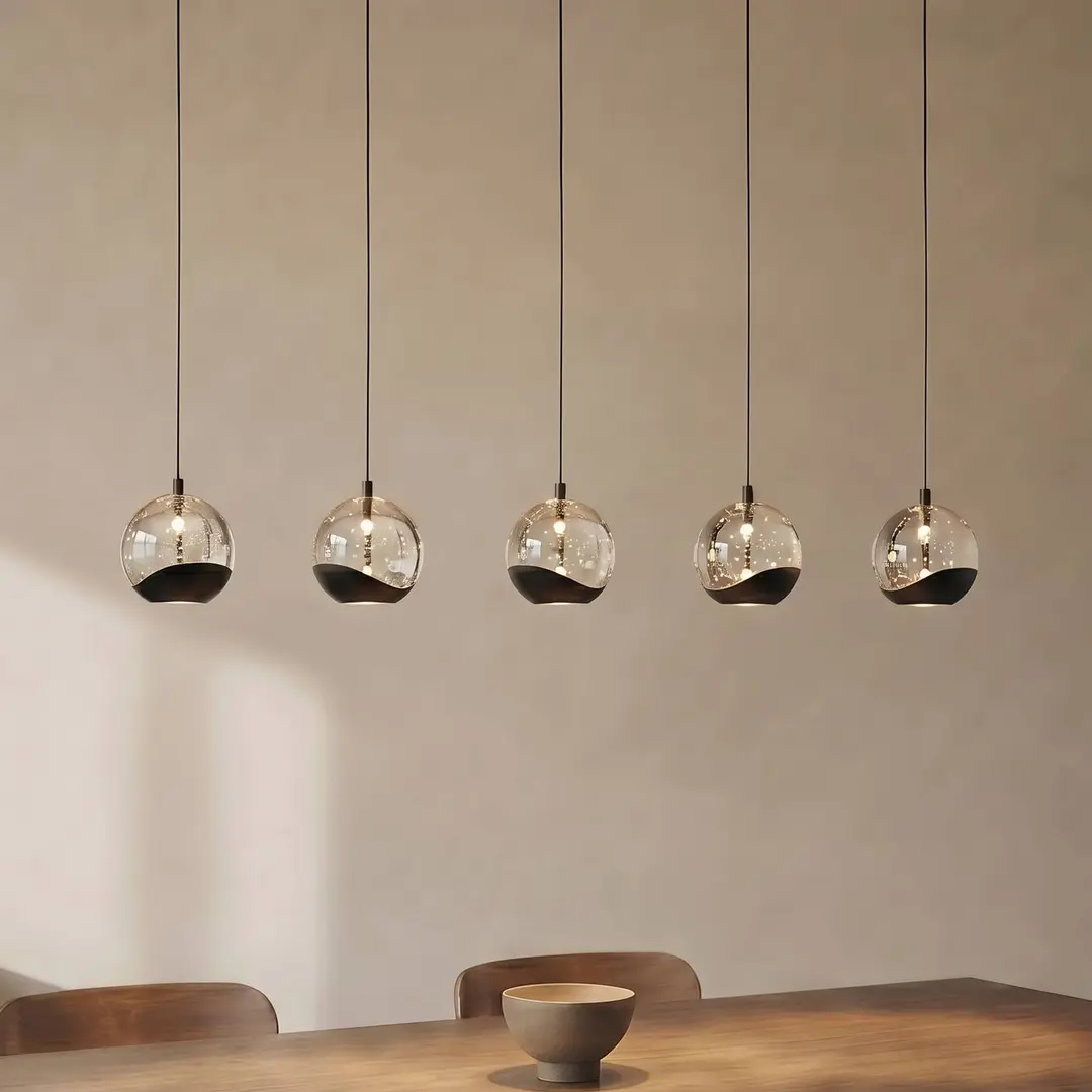 Lucande LED-Pendellampe Hayley, schwarz, 5-flg., länglich